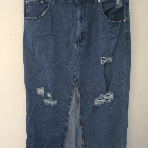 NWOT Long Denim Distressed Skirt with High Slit - Picture 6 of 8